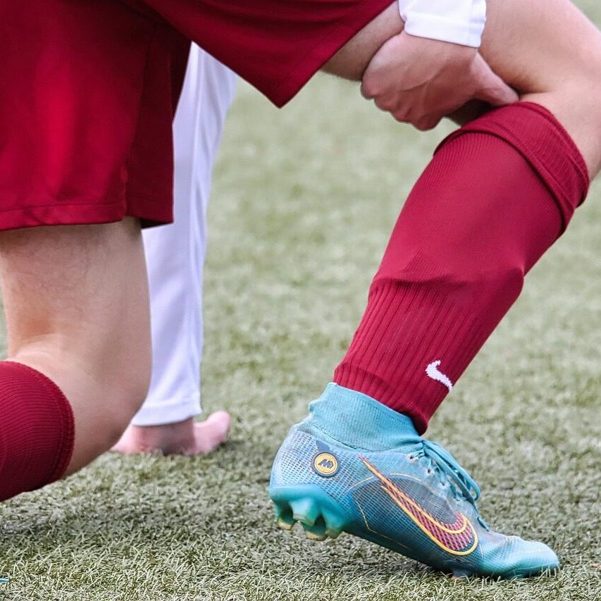 foul, injury, football, footballer, bent over, athlete, soccer, injury, injury, injury, injury, injury